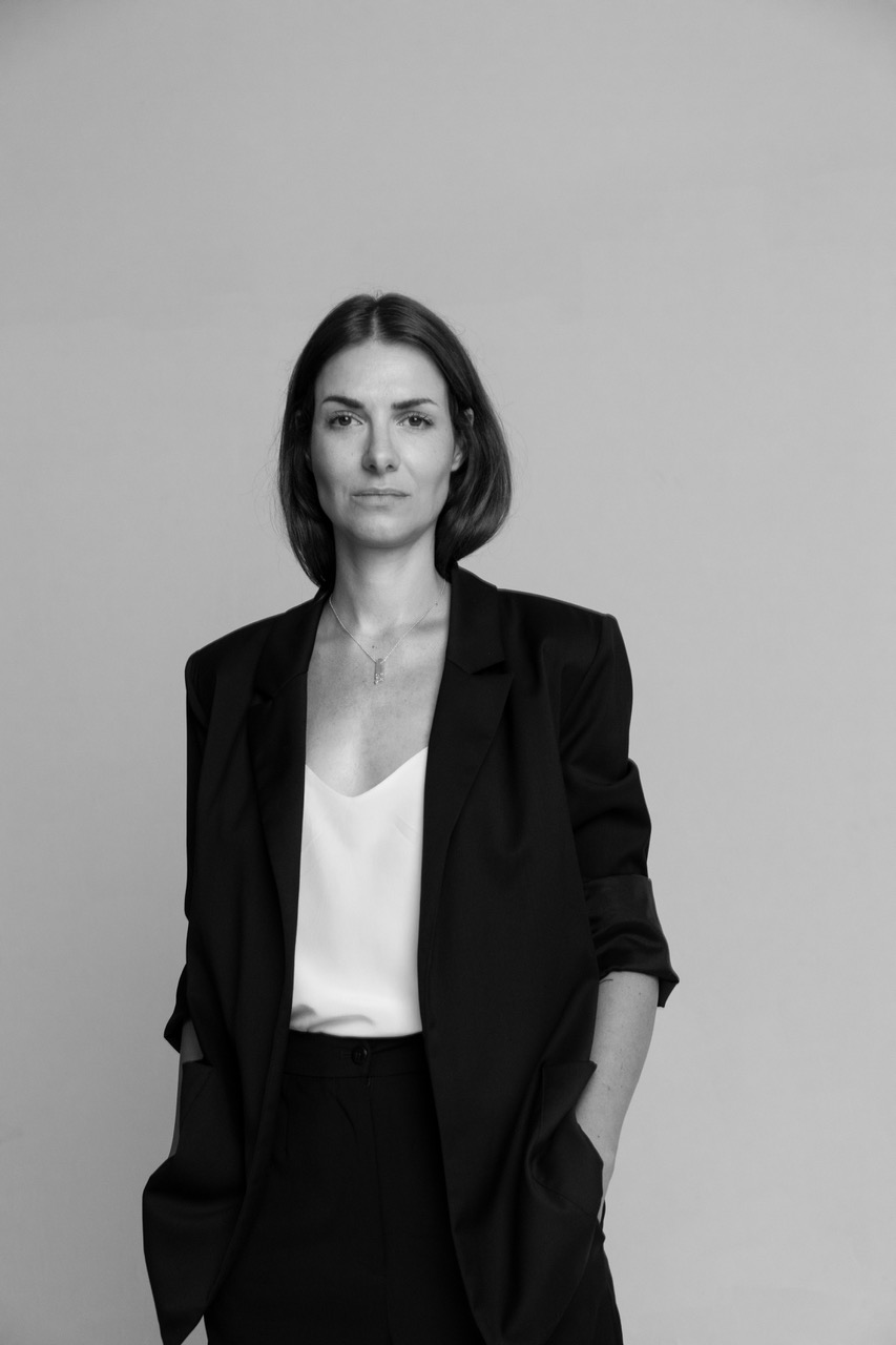 Die Designerin Julia Leifert aus Berlin produziert nachhaltig faire Kleidung